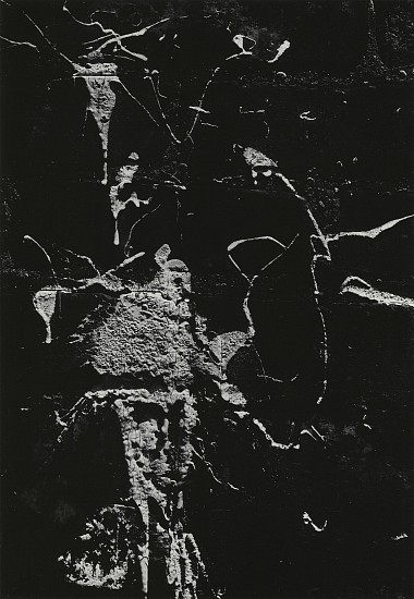 Aaron Siskind, Chicago, 1948
Early gelatin silver print, printed Feb. 1957, 13 7/16 x 9 5/16 in. (34.1 x 23.6 cm)
Mounted. Signed, titled and dated with notations in pencil on print verso.
Provenance: Artist; Mel Meckovic, 1963
Illustrated: Aaron Siskind: Photographs. New York: Horizon Press, 1959. cover and pl.4.
7561
$22,000