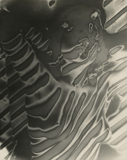 Bohumil Stastny, Nude, 1947
Vintage gelatin silver print, 11 3/4 x 9 1/2 in. (29.9 x 24.1 cm)
7574
Sold