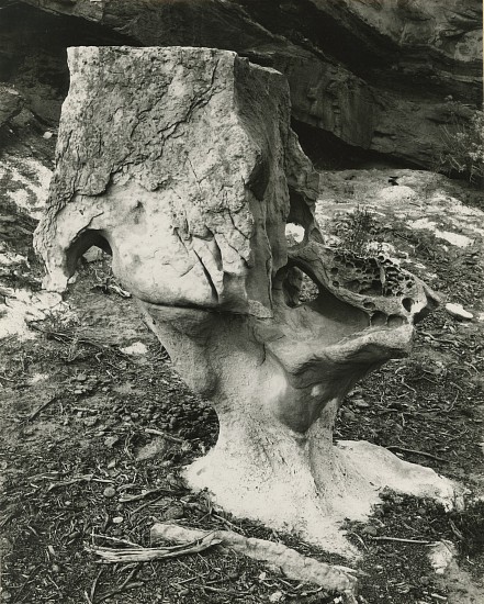 Frederick Sommer, Champagne Rock, 1940
Vintage gelatin print; printed no later than 1949
Mounted; signed, titled "Photograph" and dated in pencil on mount verso.
8533
$15,000