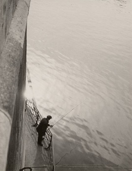 Jean Moral, Pêcheur, 1925
Vintage gelatin silver print, 11 1/4 x 8 3/4 in. (28.6 x 22.2 cm)
1210
Sold