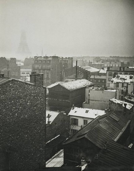 Jean Moral, Toits de Paris, 1927
Vintage gelatin silver print, 11 3/8 x 8 7/8 in. (29 x 22.7 cm)
1258
Sold