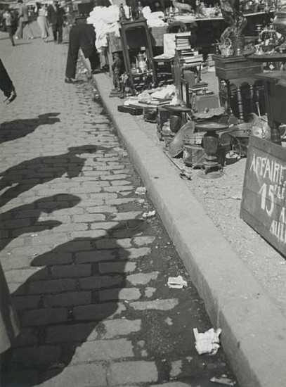 Jean Moral, Untitled (les puces de Clignancourt), 1931
Vintage gelatin silver print, 8 1/2 x 6 1/4 in. (21.7 x 15.9 cm)
1265
Price Upon Request