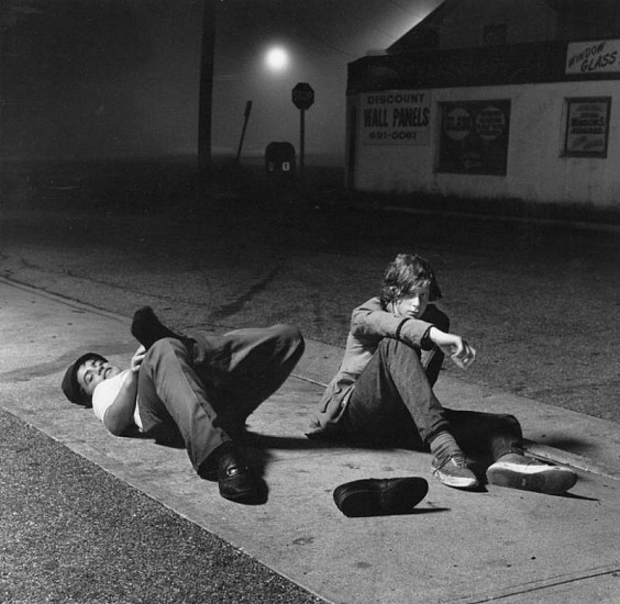 Joseph Szabo, Night Owls, 1971
Gelatin silver print; printed 1970s, 10 x 10 1/8 in. (25.4 x 25.7 cm)
1458
Sold