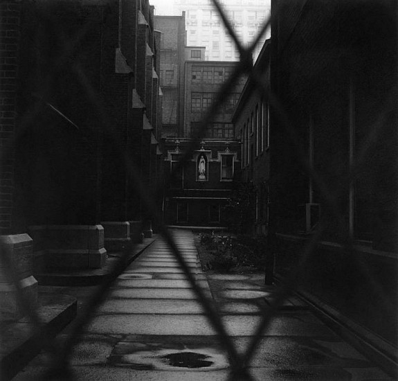 Charles H. Traub, Louisville, KY, 1968
Vintage gelatin silver print, 5 3/16 x 5 7/16 in. (13.2 x 13.8 cm)
2192