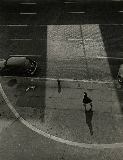 Gita Lenz, Street Scene (Carmine Street & 7th Avenue, NY), late 1940s - 1950s
Vintage gelatin silver print, 13 5/16 x 10 3/8 in. (33.8 x 26.4 cm)
3389
Sold