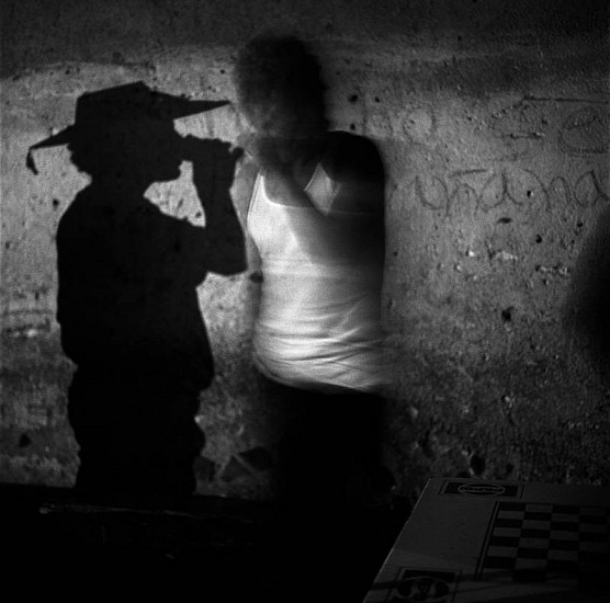 Debbie Fleming Caffery, Shadow Drinking, 1994
Gelatin silver print, 18 3/16 x 18 1/8 in. (46.2 x 46 cm)
Edition of 25
3572