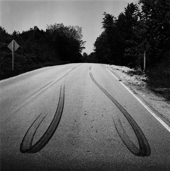 Kenneth Josephson, Wisconsin, 1979
Vintage gelatin silver print, 9 x 9 1/16 in. (22.9 x 23 cm)
3752
Price Upon Request