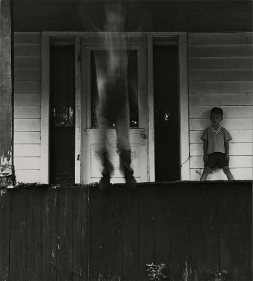 Ralph Eugene Meatyard, Untitled, c. 1960
Vintage gelatin silver print, 7 x 7 5/8 in. (17.8 x 19.4 cm)
4461
Sold