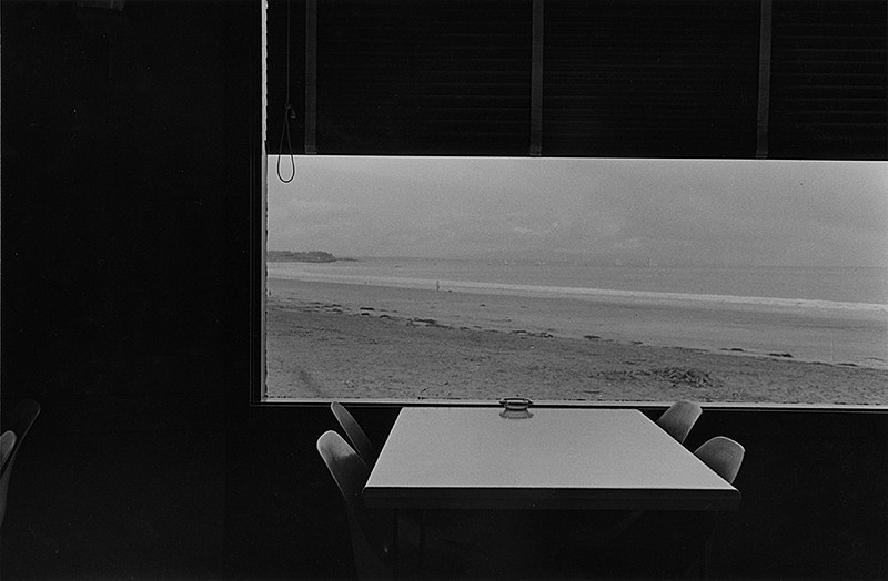 Richard Gordon, Santa Cruz, 1973
Vintage gelatin silver print, 5 3/4 x 8 3/4 in. (14.6 x 22.2 cm)
4919
Sold