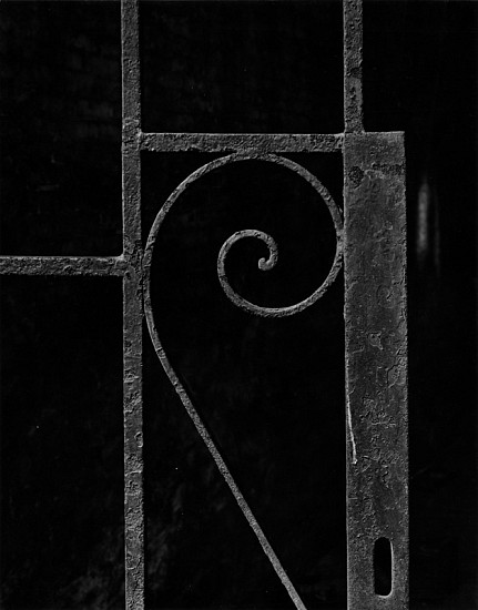 Aaron Siskind, Iron Work, NYC, 1947
Vintage gelatin silver print, 9 3/8 x 7 3/8 in. (23.8 x 18.7 cm)
4183
Sold