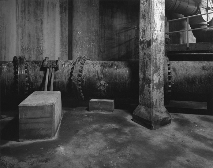 Stanley Greenberg, Shaft 6, Delaware Aqueduct, Chelsea, New York, 2000
Gelatin silver print, 27 3/4 x 35 1/2 in. (70.5 x 90.2 cm)
Edition of 10
3134