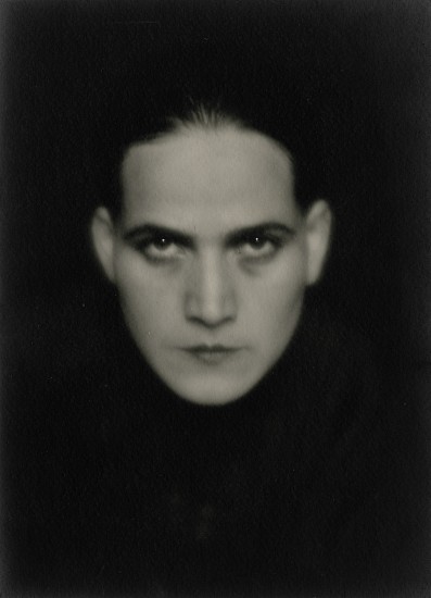 Daniel Masclet, Untitled (Masclet's wife, Francesca), 1926
Vintage gelatin silver print, 6 x 4 5/16 in. (15.2 x 10.9 cm)
3448
Sold