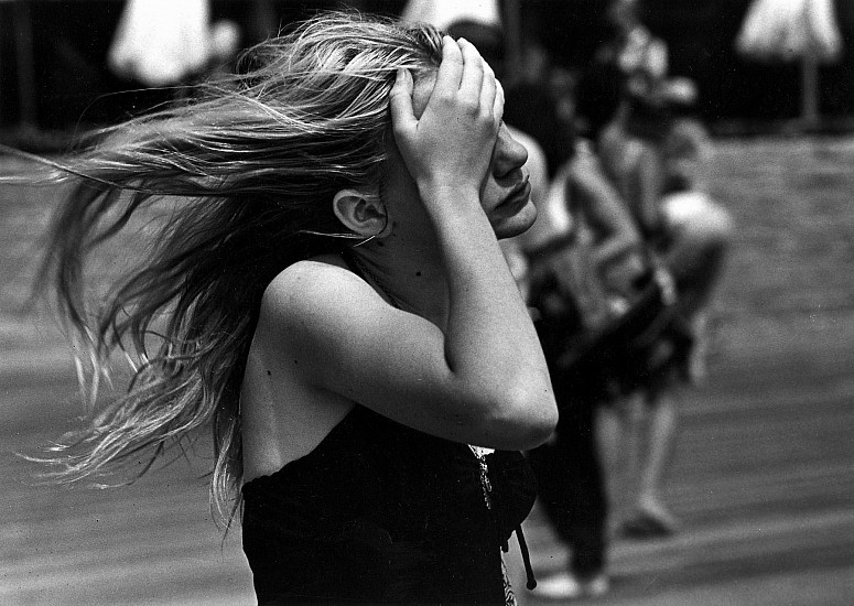 Joseph Szabo, Hurt, Jones Beach, 1972
Vintage gelatin silver print, 11 7/164 x 16 11/16 in. (28.1 x 42.4 cm)
3549
Sold