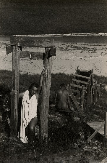 PaJaMa, Margaret French and Jared French, Nantucket, c. 1945
Vintage gelatin silver print, 6 5/8 x 4 3/8 in. (16.8 x 11.1 cm)
6431