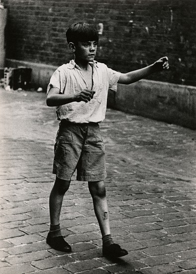 Roger Mayne, Keith, Addison Place, London, 1957
Vintage gelatin silver print, 7 3/8 x 5 5/16 in. (18.7 x 13.5 cm)
6461
Sold