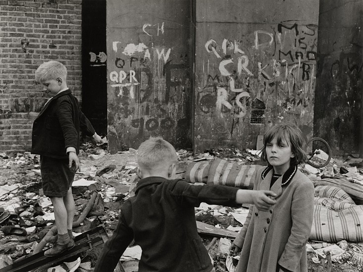 Roger Mayne, Bomb Site, Portland Road, North Kensington, London, 1958
Vintage gelatin silver print, 7 x 9 3/8 in. (17.8 x 23.8 cm)
6468
Sold