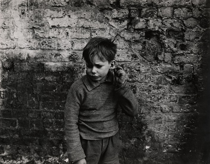 Roger Mayne, Bomb Site, Portland Road, North Kensington, London, 1958
Vintage gelatin silver print, 5 3/4 x 7 3/8 in. (14.6 x 18.7 cm)
6471
$5,000