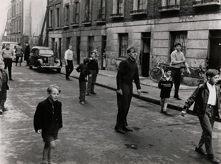 Roger Mayne, Brindley Road, Paddington, London, 1957
Vintage gelatin silver print, 7 3/16 x 9 5/8 in. (18.3 x 24.4 cm)
6475