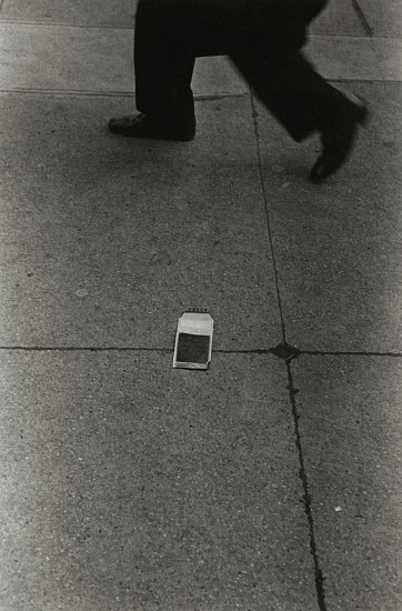 Richard Gordon, Meta Photograph, New York City, c. 1974
Vintage gelatin silver print, 9 x 6 in. (22.9 x 15.2 cm)
7085