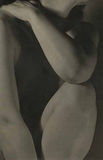 Yvonne Chevalier, Nu, 1929
Vintage gelatin silver print, 15 3/8 x 10 in. (39 x 25.4 cm)
6866
Sold