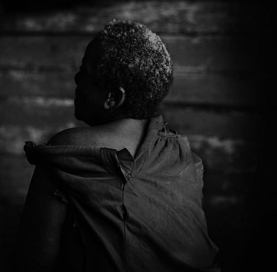 Debbie Fleming Caffery, Polly (From Behind), 1984
Gelatin silver print, 19 x 18 7/8 in. (48.3 x 47.9 cm)
Edition of 25
7228
$6,000