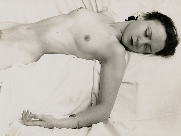 Daniel Masclet, Nu (Mademoiselle O.J.), 1926
Vintage gelatin silver print, 6 7/16 x 8 1/2 in. (16.4 x 21.6 cm)
3445
Sold