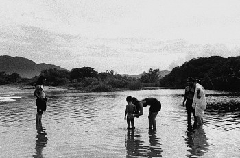 Work: rame, Ramoncito, Cynthia, Martha, and Cecilia, Playa Cangrejo, Mexico