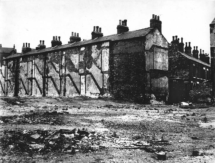 Roger Mayne, Slum Clearance, Leeds, 1959
Vintage gelatin silver print, 23 15/16 x 30 13/16 in. (60.8 x 78.3 cm)
2953
Sold