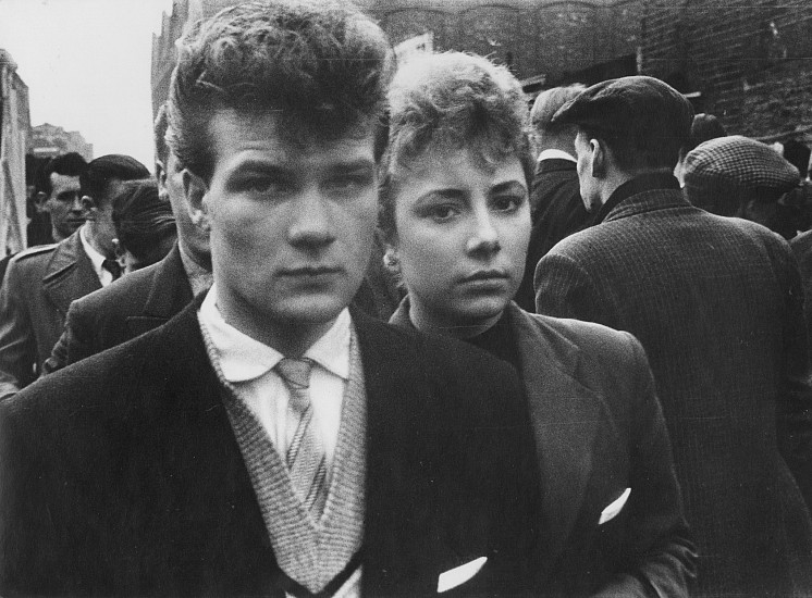 Roger Mayne, Teddy Boy and Girl, 1956
Vintage gelatin silver print, 8 3/8 x 11 1/2 in. (21.3 x 29.2 cm)
1510
Sold