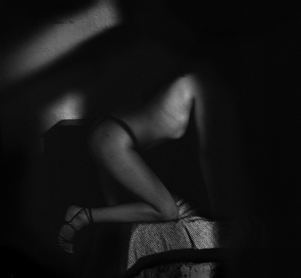 Debbie Fleming Caffery, Teresa, 2005
Gelatin silver print, 16 3/8 x 21 15/16 in. (41.6 x 55.7 cm)
Edition of 10
3589