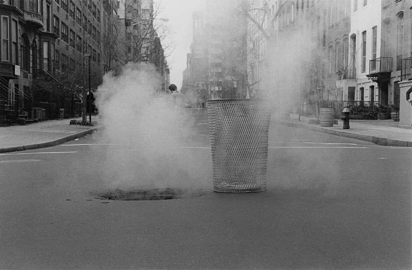 Richard Gordon, New York City, 1977
Vintage gelatin silver print, 5 3/16 x 8 in. (13.2 x 20.3 cm)
4897