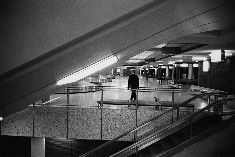 Richard Gordon, Vancouver, 1971
Vintage gelatin silver print, 6 7/16 x 9 5/8 in. (16.4 x 24.4 cm)
4917