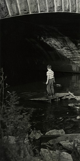 Gita Lenz, Boy Under Bridge, 1950s
Vintage gelatin silver print, 10 9/16 x 5 5/16 in. (26.8 x 13.5 cm)
3393