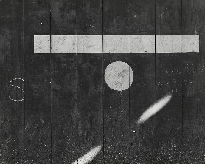 Aaron Siskind, Chicago 65, 1953
Vintage gelatin silver print, 13 3/16 x 16 1/2 in. (33.5 x 41.9 cm)
Titled and dated, with signature dated 1984 in pencil on print verso.
Provenance:Kazimir Karuszko, 1951-53
7518
$10,000