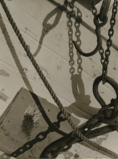 Yoshio Yokoyama, Early October at Tokyo Port, 1934
Vintage gelatin silver print; printed 1940s, 11 3/8 x 8 1/2 in. (28.9 x 21.6 cm)
Signed, titled and dated with description of process in Japanese with English translation on print verso.
7365
$2,800