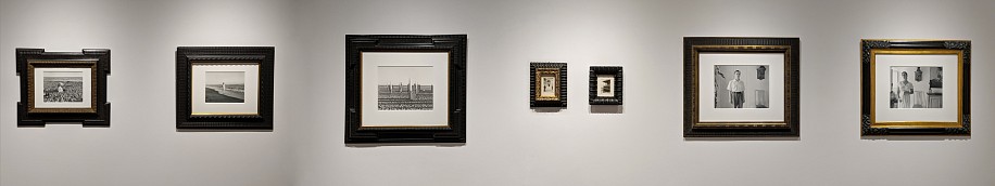 Allen Frame, Suddenly, 2018
Gelatin silver prints, 30 x 250 in. (76.2 x 635 cm)
Installation of 7 framed gelatin silver prints including 2 vernacular prints
7870