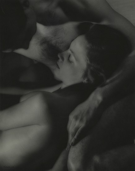 Pierre Jahan, Étude pour Plain-Chant par Jean Cocteau, 1947
Vintage gelatin silver print, 14 1/2 x 11 1/2 in. (36.8 x 29.2 cm)
Study for Jean Cocteau's poem Plain-Chant
7923
$6,000