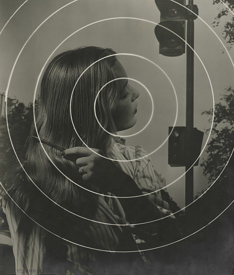 Pierre Jahan, Untitled, 1954
Vintage gelatin silver print, 17 1/4 x 15 in. (43.8 x 38.1 cm)
cover for a detective novel from the collection "DÃ©tective - Club," Ã©ditions Ditis
7916