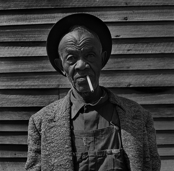 Debbie Fleming Caffery, Harry Smoking, 1984
Gelatin silver print, 18 7/8 x 18 15/16 in. (47.9 x 48.1 cm)
Edition of 25
7238
$4,500