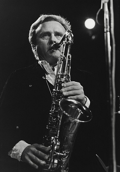 Jan Persson, Stan Getz, Copenhagen, 1974
Gelatin silver print; printed later, 18 x 12 in. (45.7 x 30.5 cm)
A lovely, mid-career image of Stan Getz (1927-1991). Playing primarily the tenor sax, Getz was known as "The Sound" because his prime influence and idol, Lester Young. First performing in bebop and cool jazz groups, after listening to JoÃ£o Gilberto and AntÃ´nio Carlos Jobim, he popularized bossa nova in America with the hit single "The Girl from Ipanema" in 1964. Signed by the photographer.
7401
$1,000
