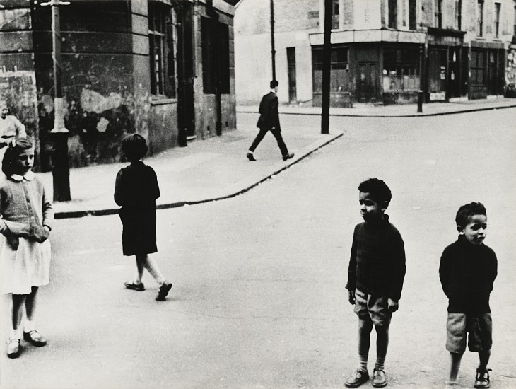 Roger Mayne, Group, Southam Street Corner, North Kensington, London, 1957
Vintage gelatin silver print, 16 13/16 x 22 3/8 in. (42.7 x 56.8 cm)
framed in warm white aluminum with Artglass AR92
8283
Sold