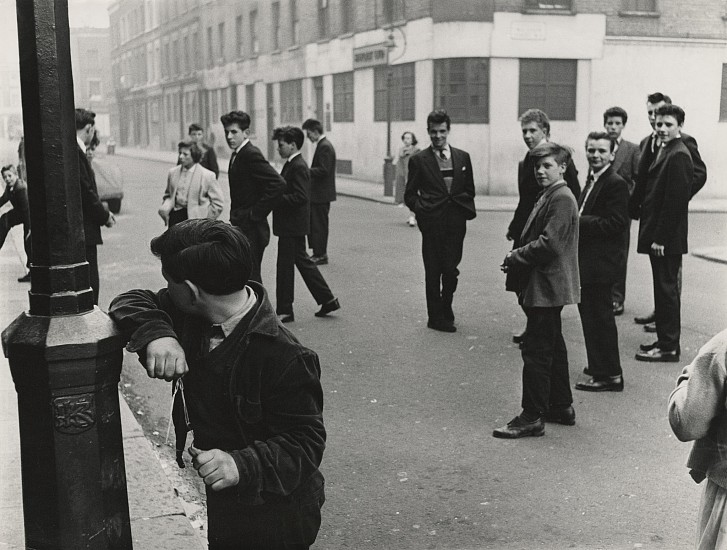 Roger Mayne, Teddy Boy Group, Princedale Road, North Kensington, London, 1957
Vintage gelatin silver print, 15 7/8 x 20 7/8 in. (40.3 x 53 cm)
8284
Sold