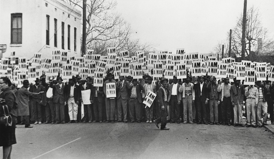 Ernest Withers, I am a Man, 1968
Gelatin silver print; printed later, 8 11/16 x 14 13/16 in. (22.1 x 37.6 cm)
8321
Sold