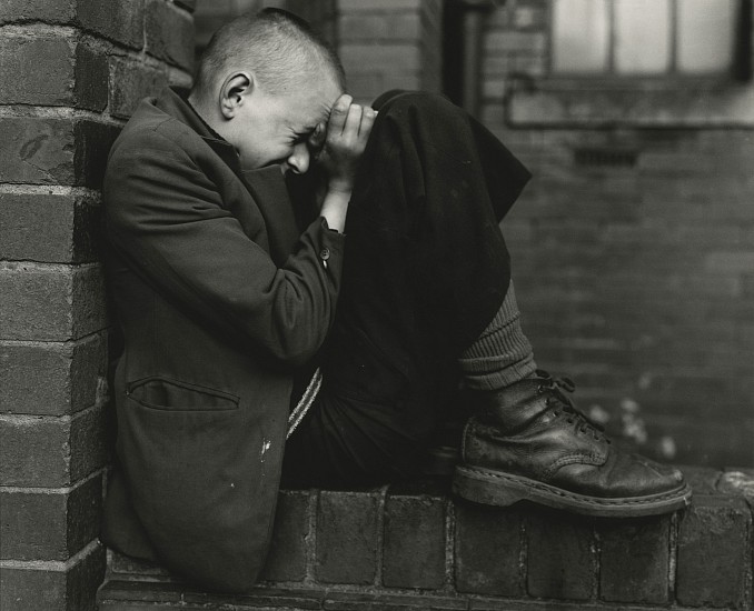 Chris Killip, Youth on wall, Jarrow, Tyneside, 1976
Gelatin silver print; printed 2007, 20 x 24 in. (50.8 x 61 cm)
Signed, titled and dated with "Chris Killip made this print on December 26th 2007" in pencil on print verso.
8362
$7,500