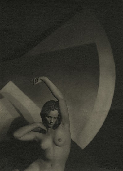 František Drtikol, Untitled, 1927
Vintage pigment print, 11 5/16 x 8 1/4 in. (28.7 x 21 cm)
5078
Price Upon Request