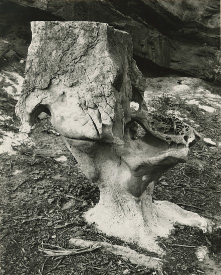 Frederick Sommer, Champagne Rock, 1940
Vintage gelatin print; printed no later than 1949
Mounted; signed, titled "Photograph" and dated in pencil on mount verso.
8533
Price Upon Request
