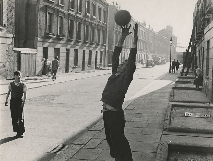 Roger Mayne, Brindley Road, Paddington, London, 1957
Vintage gelatin silver print, 11 x 14 7/16 in. (27.9 x 36.7 cm)
Signed, titled, and dated with photographer's stamps and notations in pencil on print verso. 
8308
$6,300
