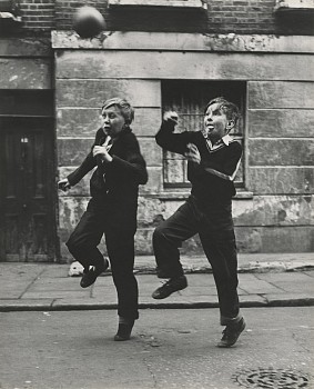 Roger Mayne -&nbsp;Brindley Road, Paddington, London