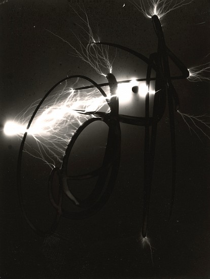 Herbert Matter, Untitled, c. 1944
Vintage gelatin silver print, 5 x 3 3/4 in. (12.7 x 9.5 cm)
5582
$6,500